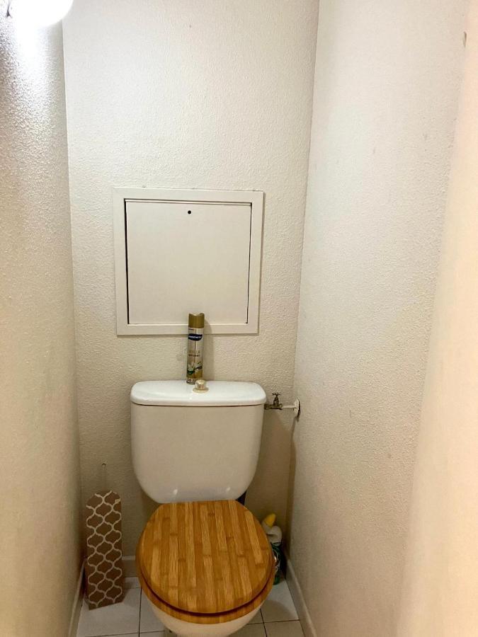 Appartement 2 Pieces En Etage Eleve, Centre-Ville Au Calme, Petite Vue Mer Nice Bagian luar foto